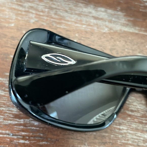 Smith black sunglasses unisex with case and cloth. No size or style listed. - Picture 3 of 16